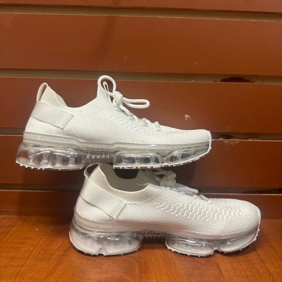 Link White Sneakers with Knit Mesh Upper and Air Cushioning - Picture 2 of 7